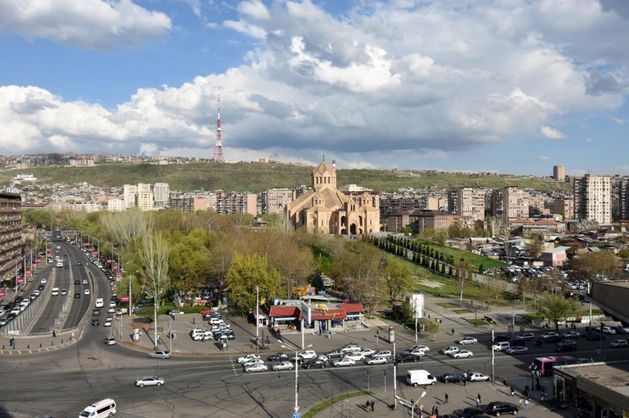 Positive Apartment In Center Of Yerevan City Zewnętrze zdjęcie